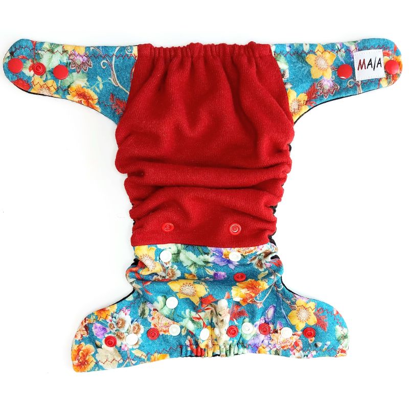 Otulacz wełniany z tkaniny i dzianiny recyklingowej