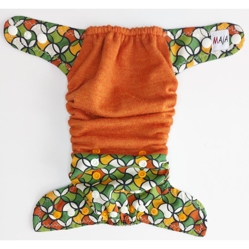 Otulacz wełniany z tkaniny i dzianiny recyklingowej